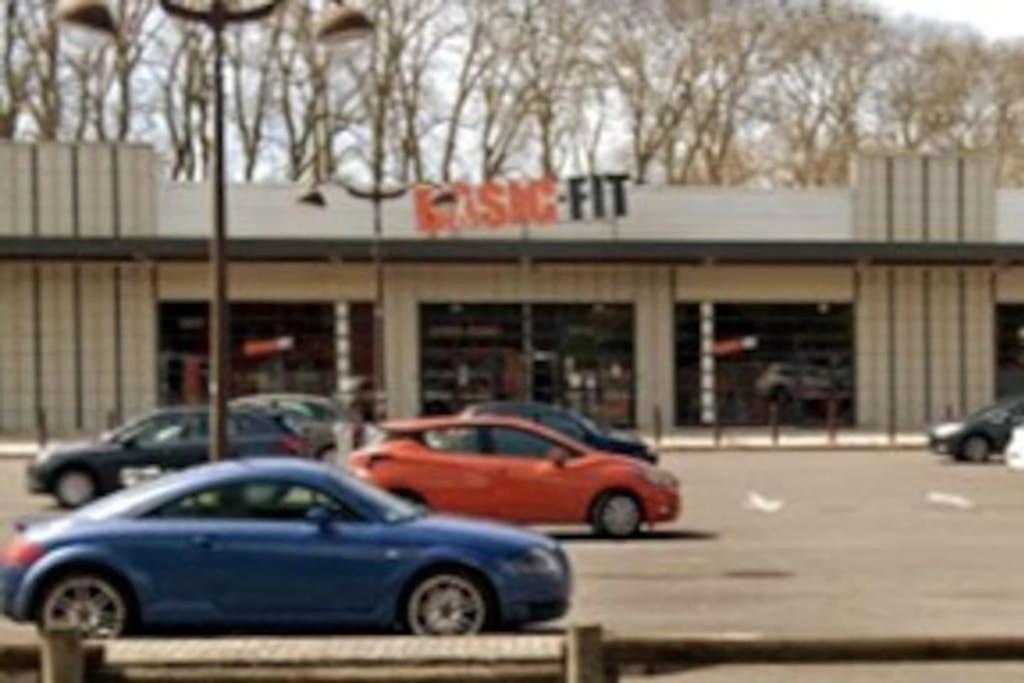 Logement Cosy - Proche Du Prado Apartamento Bourges Exterior foto